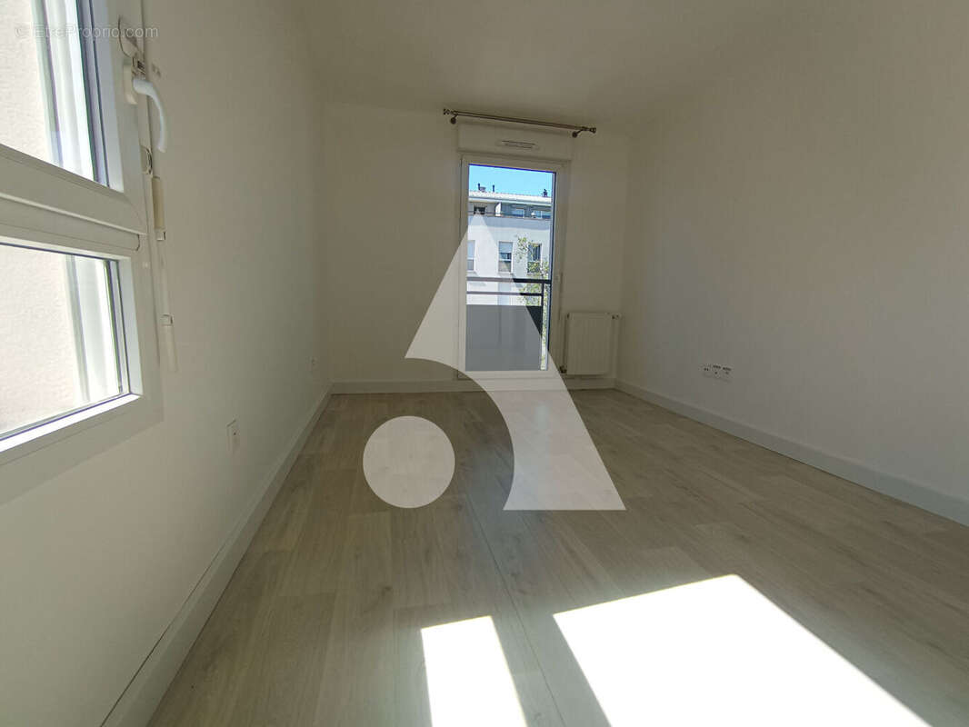 Appartement à ARPAJON