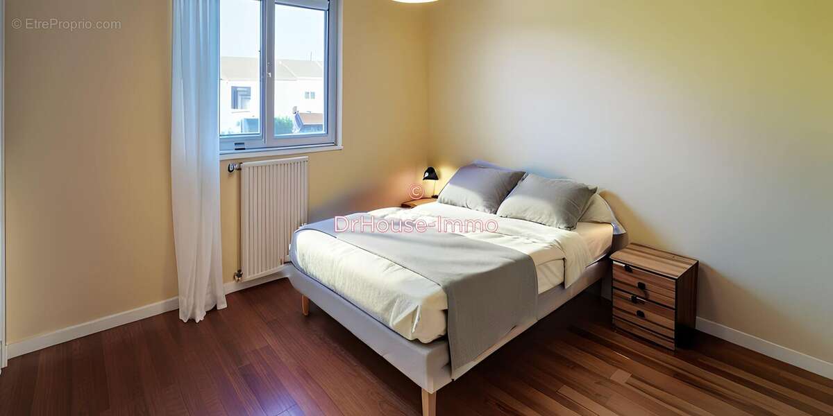 Maison à BOURG-LES-VALENCE