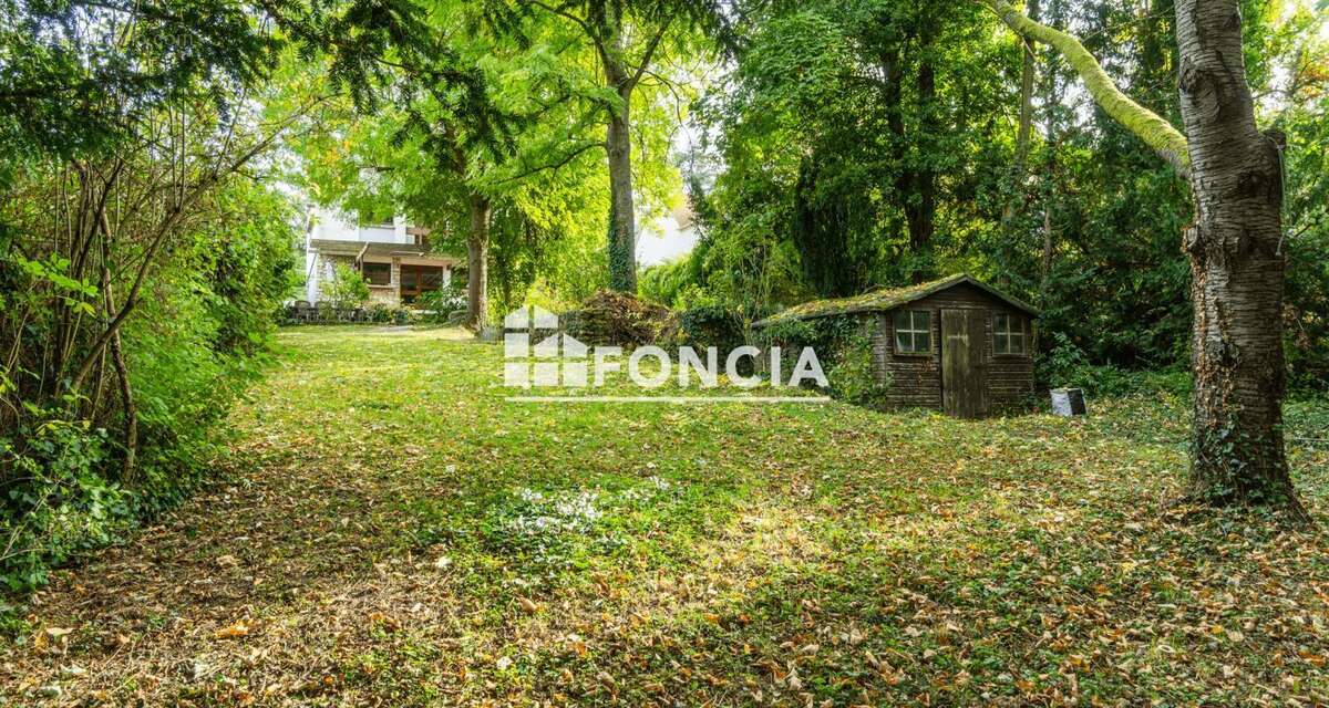 Maison à L'ETANG-LA-VILLE