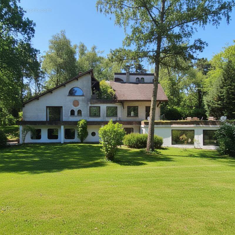 Maison à LUZARCHES