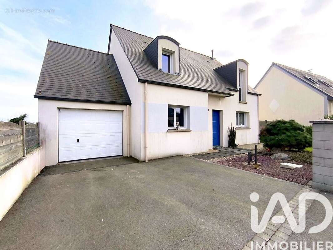 Photo 2 - Maison à SAINT-GUINOUX