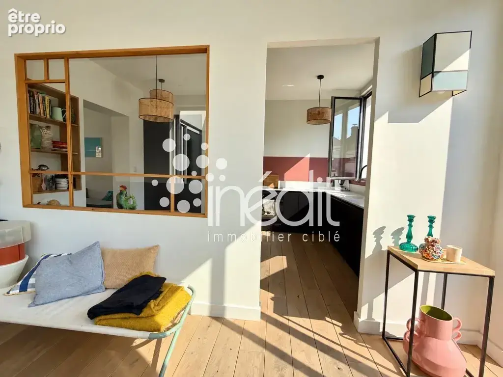 Rare, maison loft contemporaine de 4 chambres, bureau, garage et grande terrasse et patios - photo 5