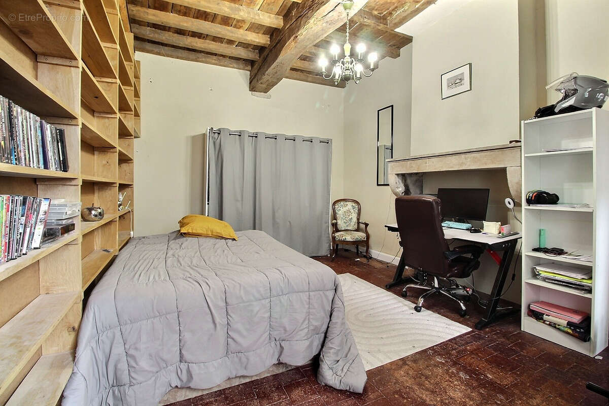 ST GENGOUX LE NATIONAL, Maison 5 pièces 4 chambres - photo 11