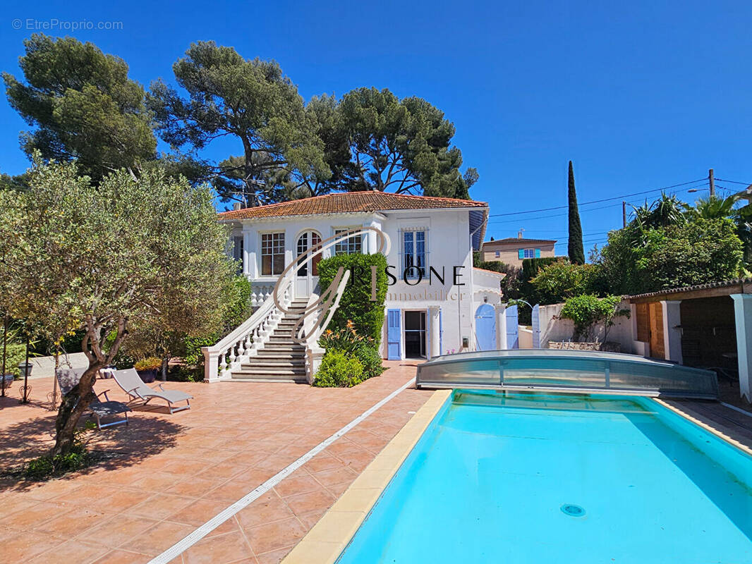 Maison à SANARY-SUR-MER