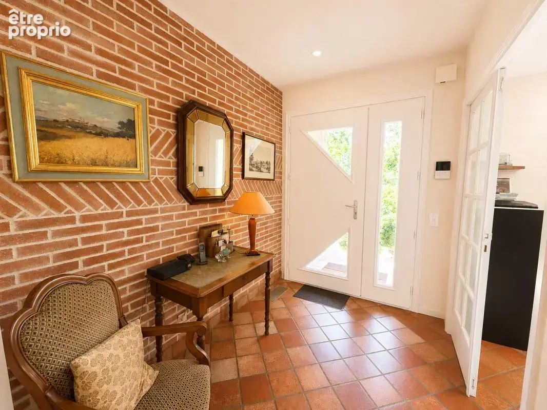 Maison familiale 125m2 avec piscine à Montauban -- Possibilité de détacher terrain constructible - photo 5