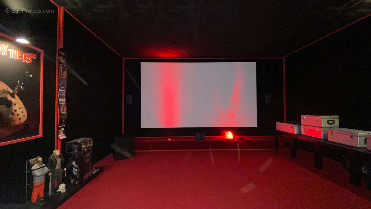 A vendre villa T5 de 158 m2 avec garage et piscine sur une parcelle de 1060 m2 à Narbonne - photo 16