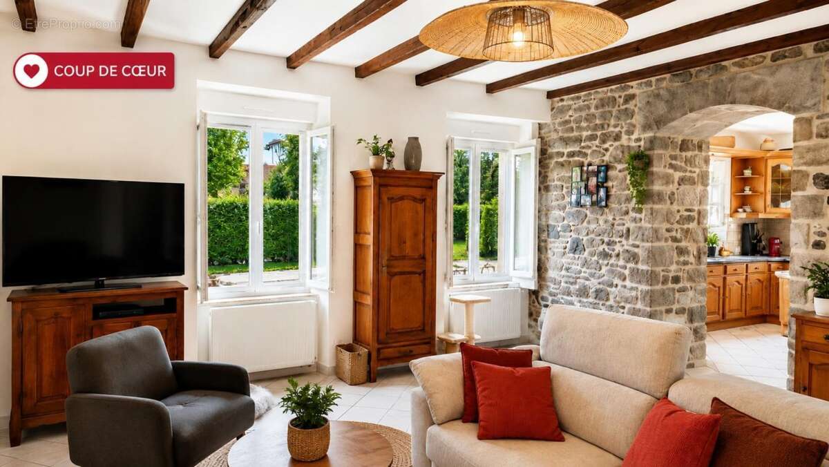 PLEURTUIT CENTRE – Maison en pierre – 3 chambres + combles aménagés – Voie verte à proximité - photo 2