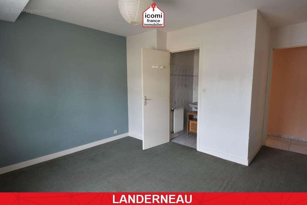 Finistere - landerneau (29800) - a vendre - maison  individuellle de 167m² - 7 chambres - garage - jardin de 1000 m² - fenetres  - photo 7