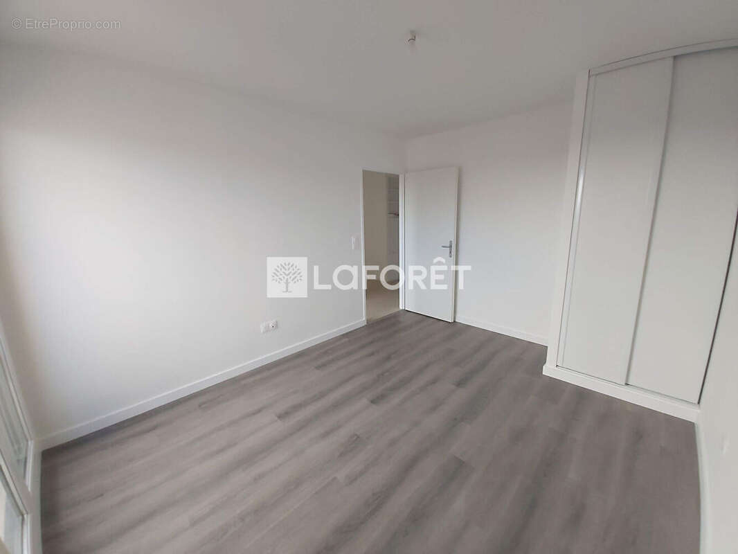 Appartement à VILLEMOMBLE