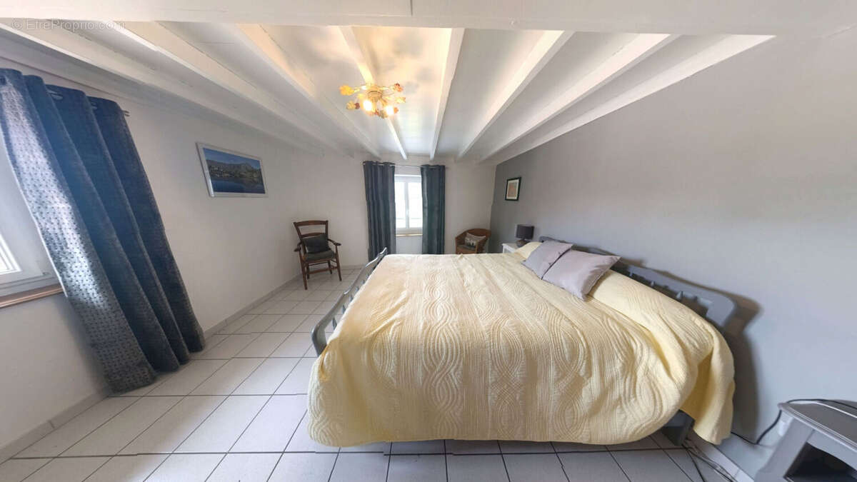 Maison 183 m² à Feurs  - photo 9