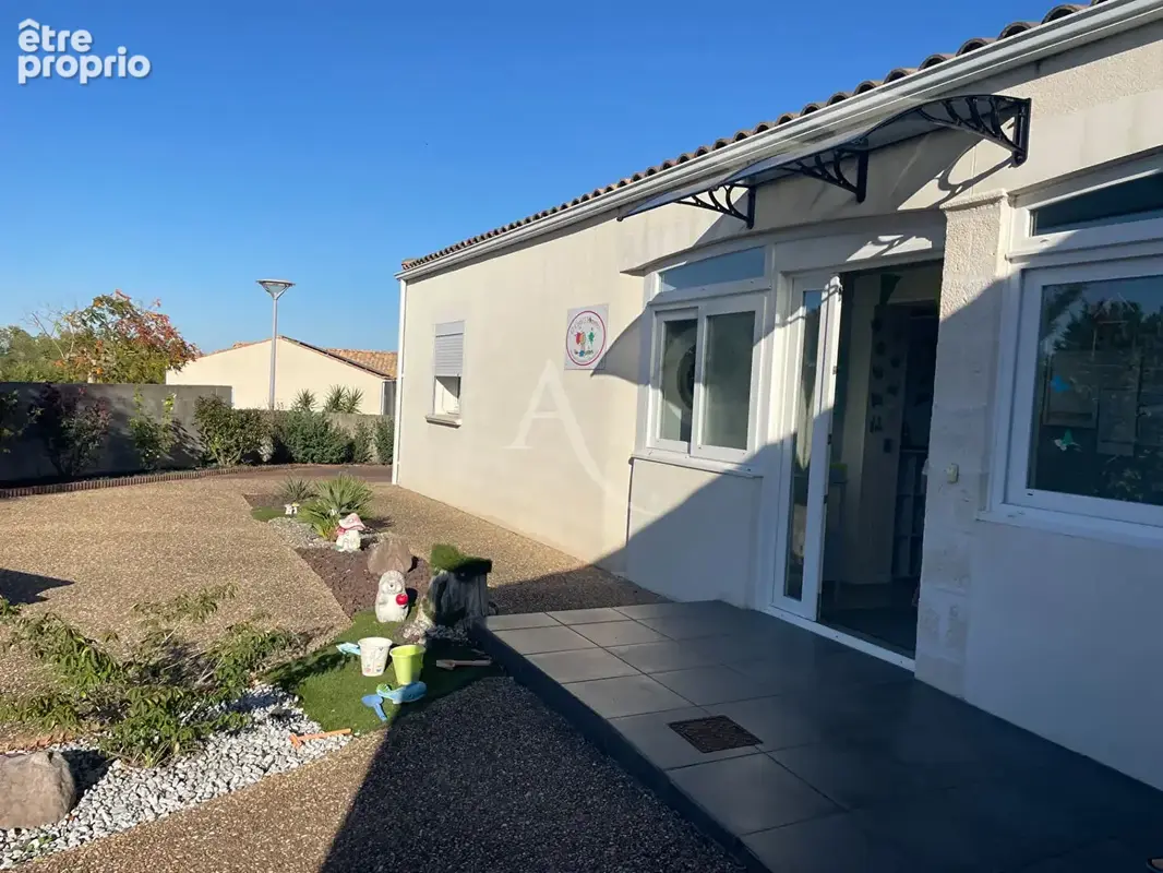 À vendre maison de plain-pied de 154 m² à vix - photo 3