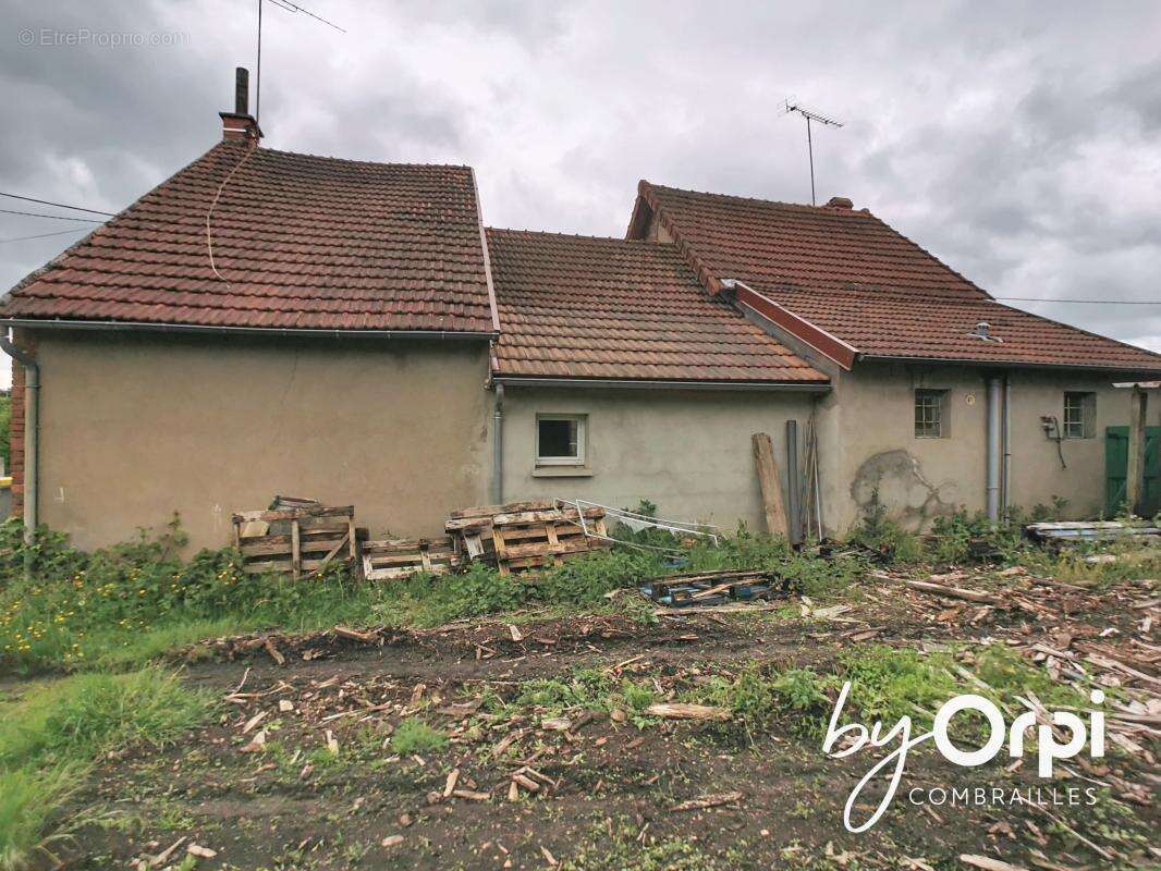 Maison à SAINT-ELOY-LES-MINES