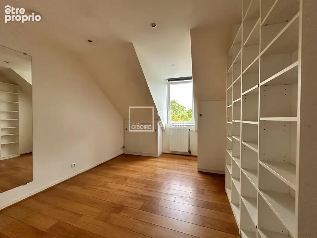 A vendre - EXLUSIVITE GIBOIRE - Appartement Type 4 à Rennes de 83m² au sol avec balcon et stationnements - photo 6