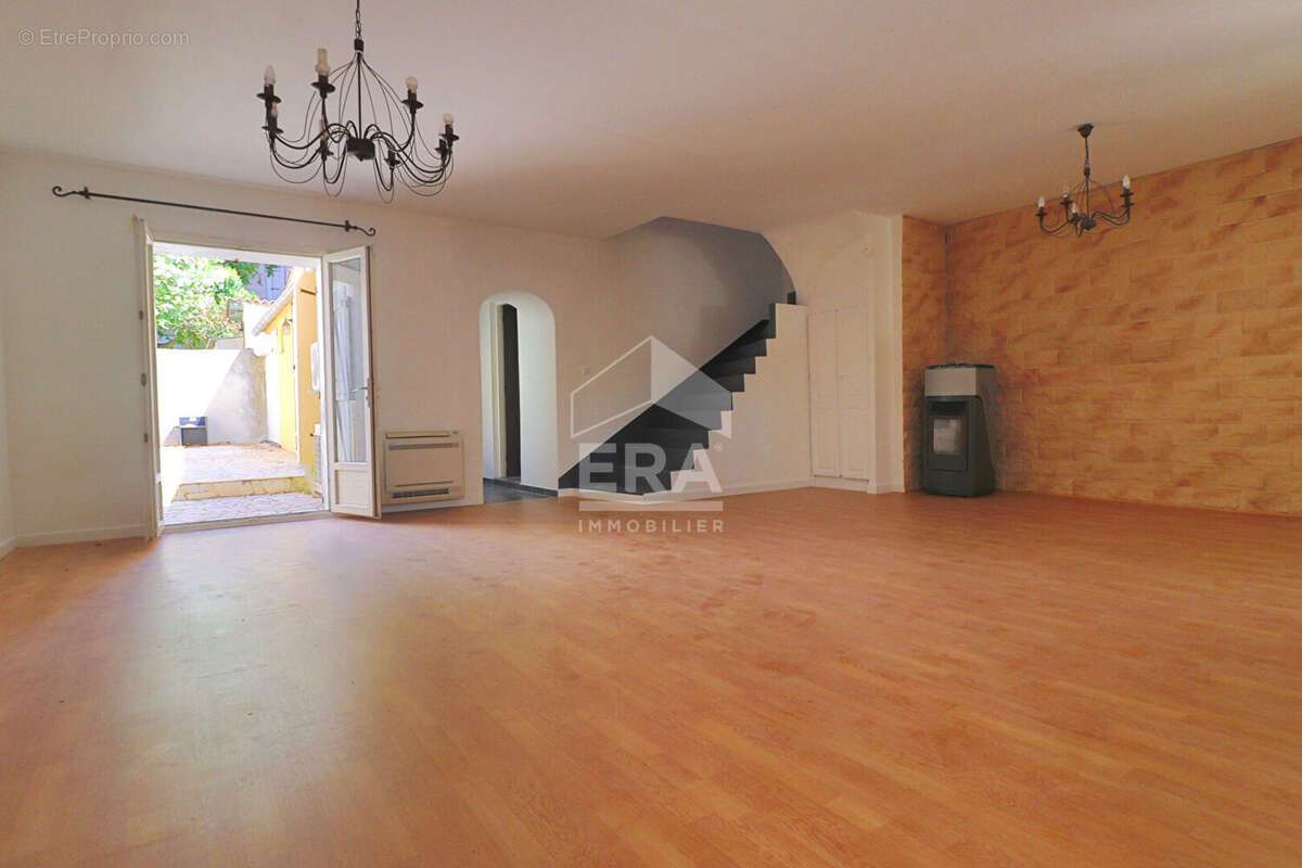 Maison à MARSEILLE-10E