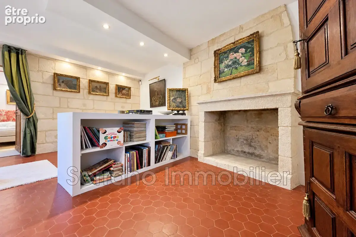 Maison 7 pièces 135 m² à vendre à Beaucaire (30300) - photo 4