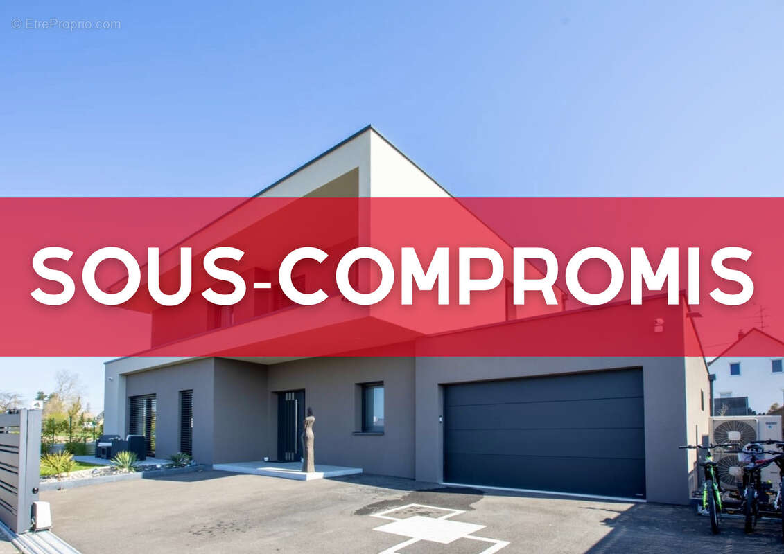 Maison à VILLAGE-NEUF