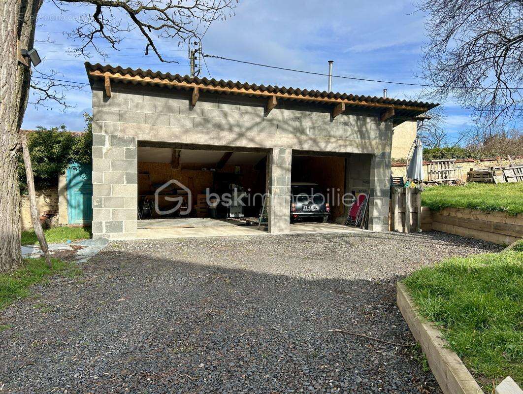 Maison à SAUXILLANGES