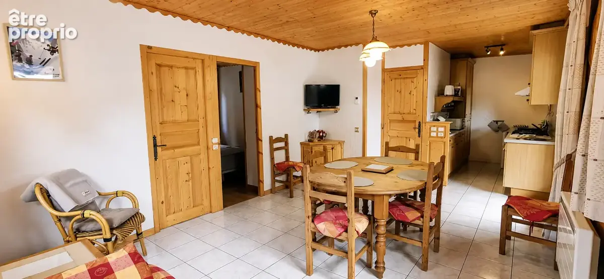 Chalet 336 m2 avec 5 appartements - photo 2