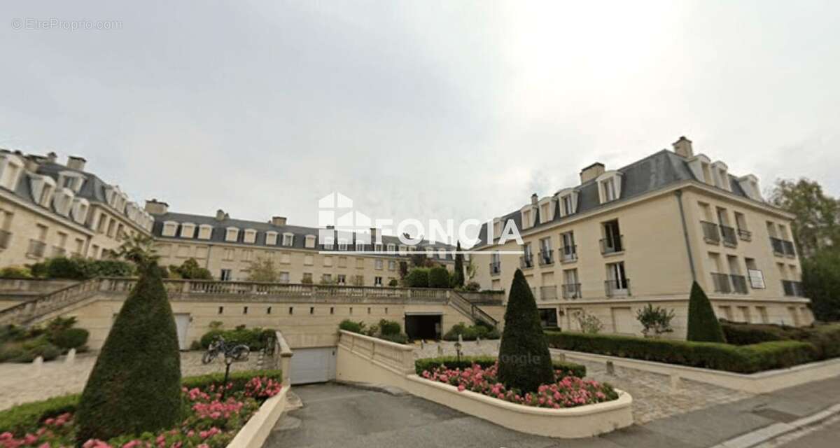 Appartement à VERSAILLES