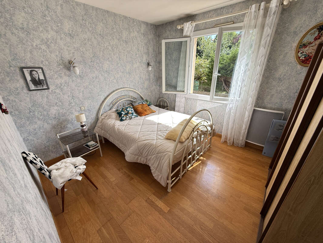 Maison à ROQUEFORT-SUR-SOULZON