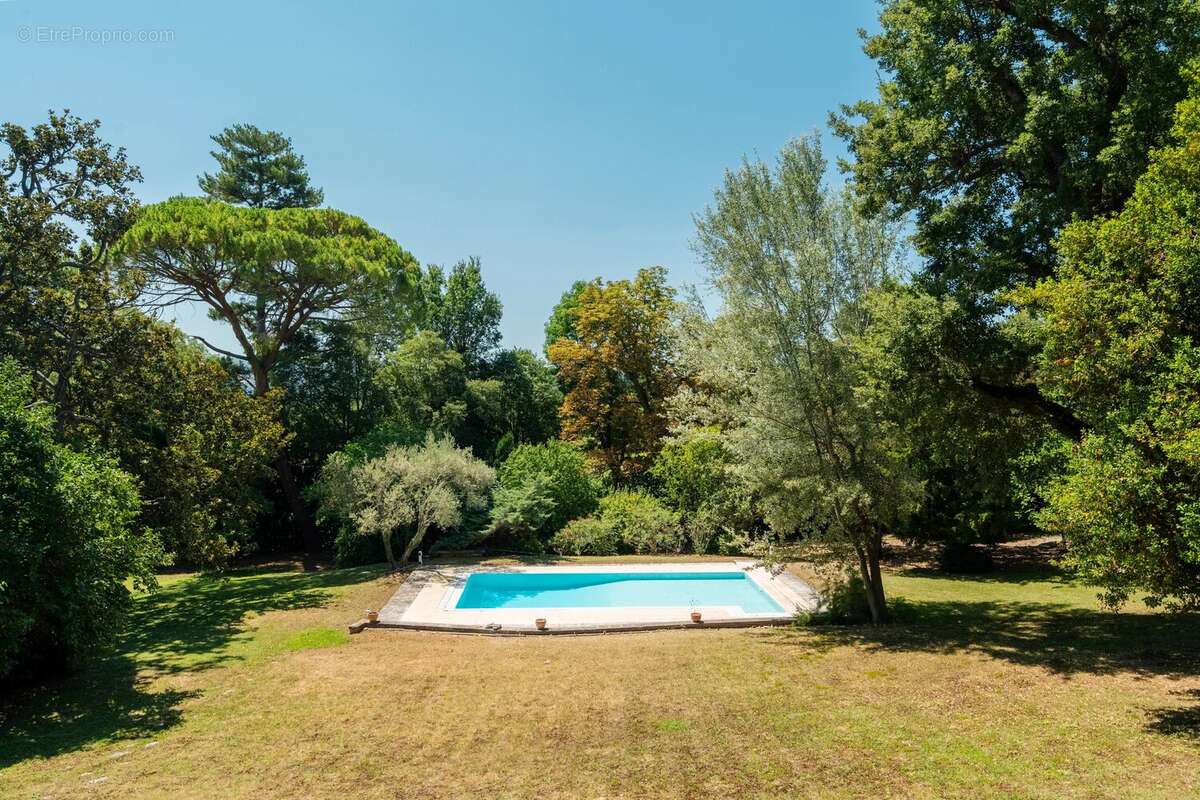 Maison à CADENET