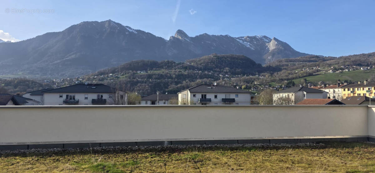 Appartement à ALBERTVILLE