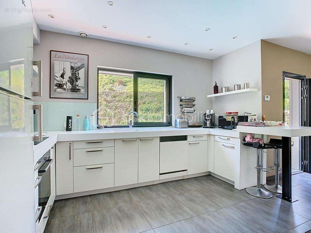 Maison à GONNEVILLE-SUR-MER