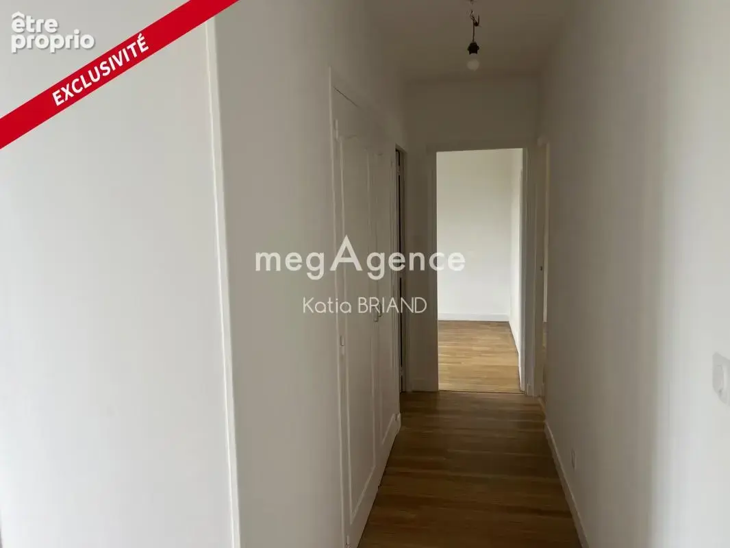 maison rénovée  de 130 m² sur un terrain de 861 m² - photo 4