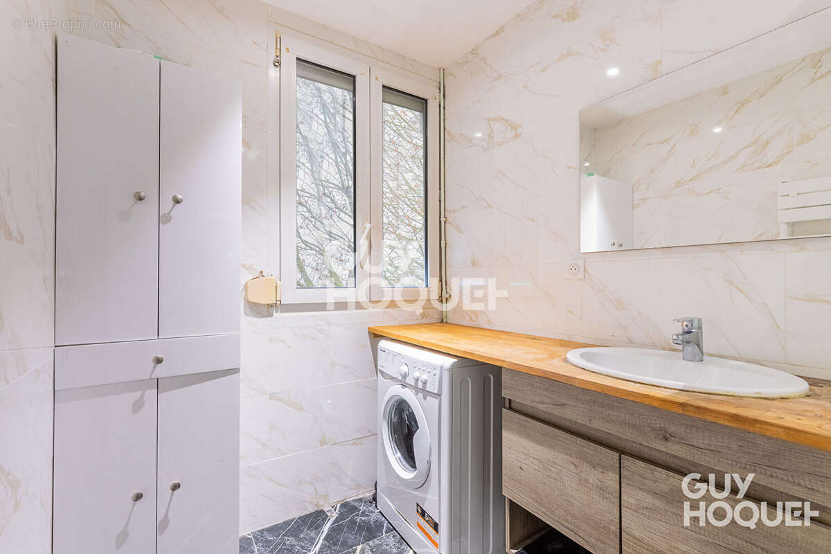 Appartement à ATHIS-MONS