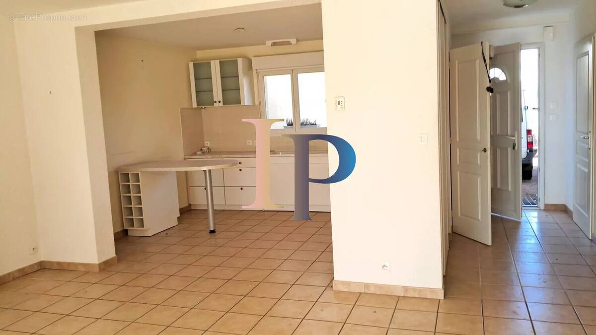 Maison à PARAY-LE-MONIAL