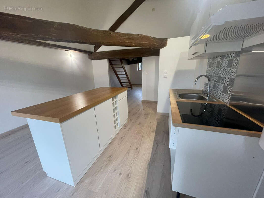 Appartement à VOULX