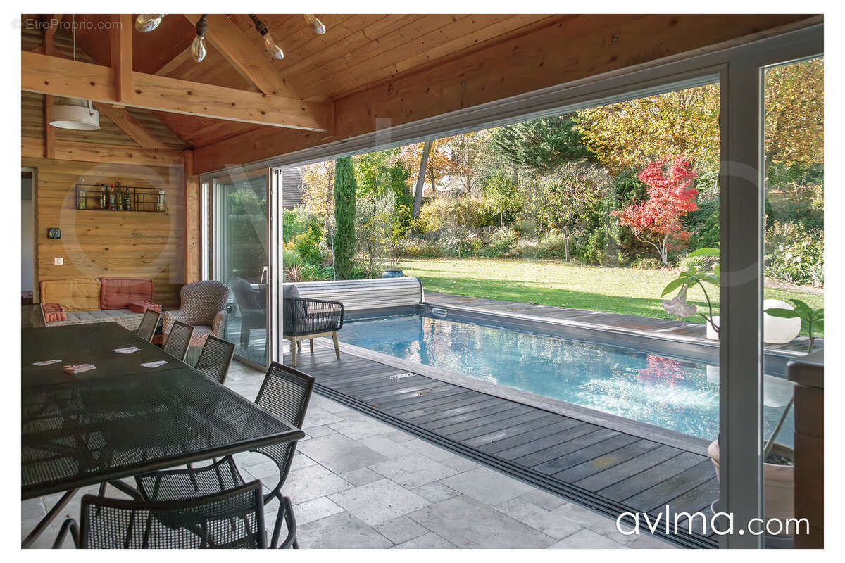 Maison à L'ETANG-LA-VILLE