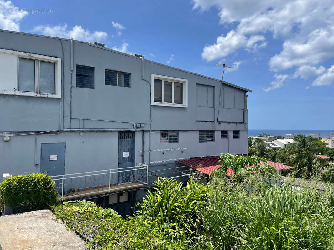 Commerce à FORT-DE-FRANCE