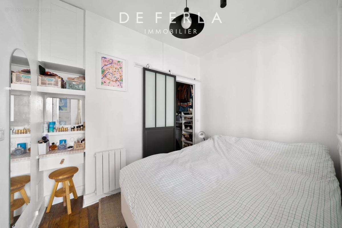 Appartement à PARIS-14E