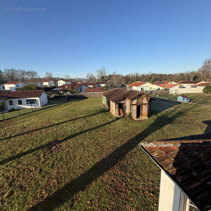 Appartement à SAINT-PIERRE-DU-MONT