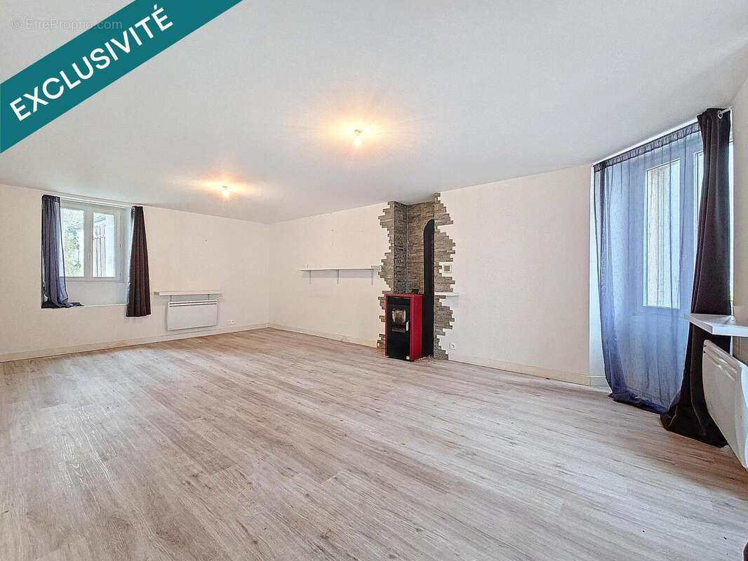 Photo 3 - Maison à CHENOISE