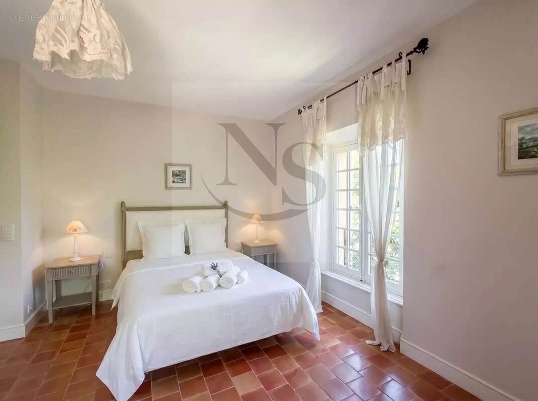 Aix-en-provence / grande bastide familiale d’exception - photo 18