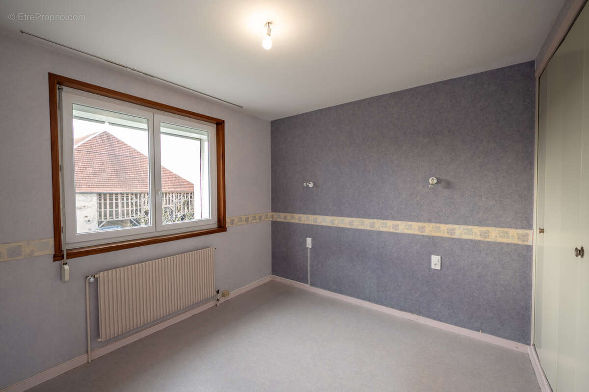 Maison à COURVIERES