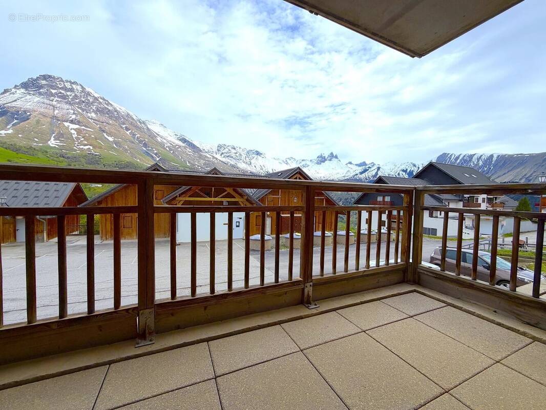 Appartement à ALBIEZ-MONTROND