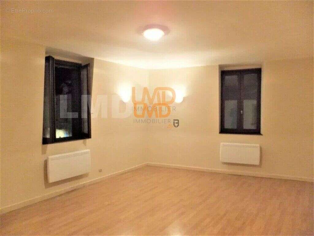 Appartement à DECAZEVILLE