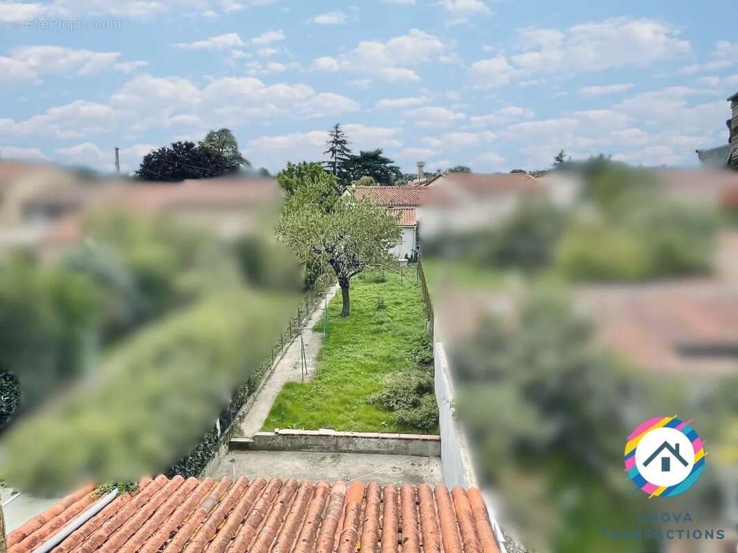 Maison à MAZERES