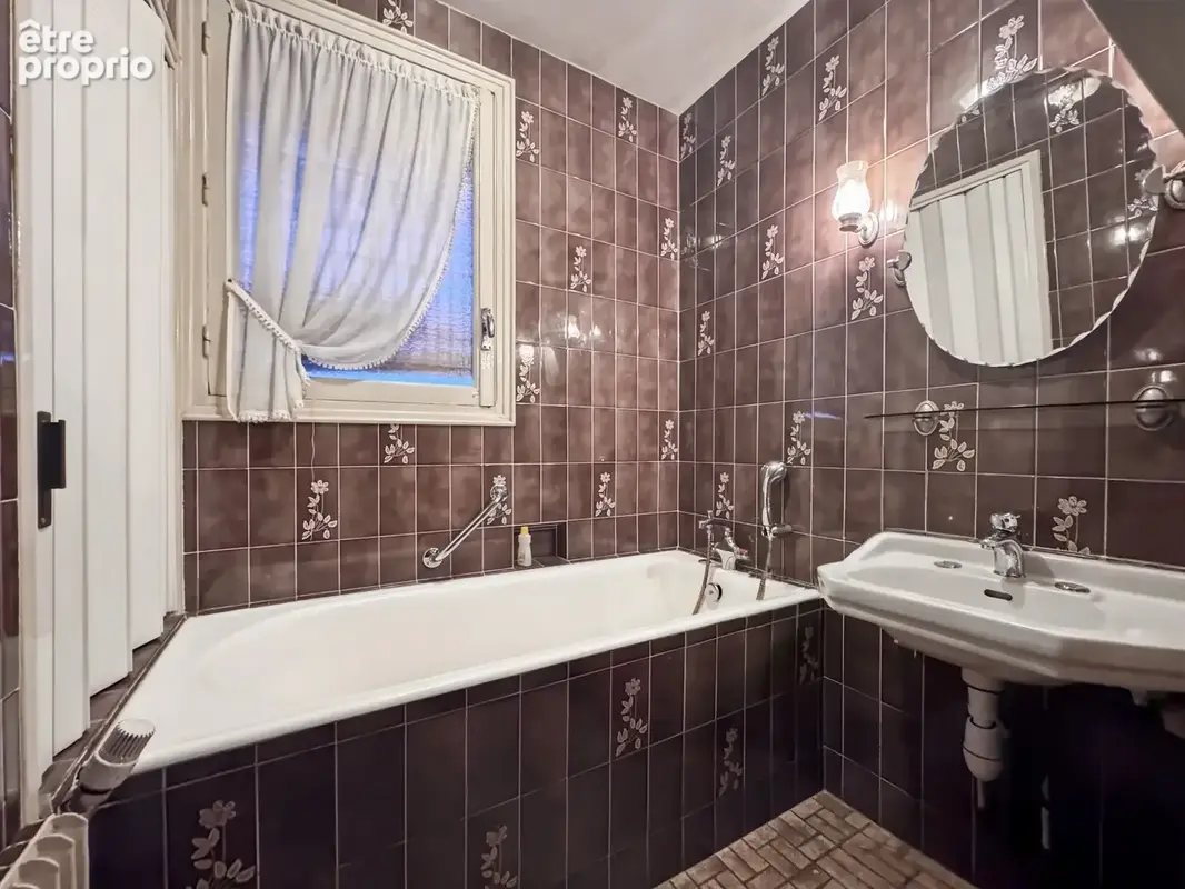Maison a renover - photo 10