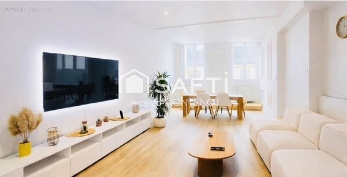 Photo 1 - Appartement à COMBERTAULT