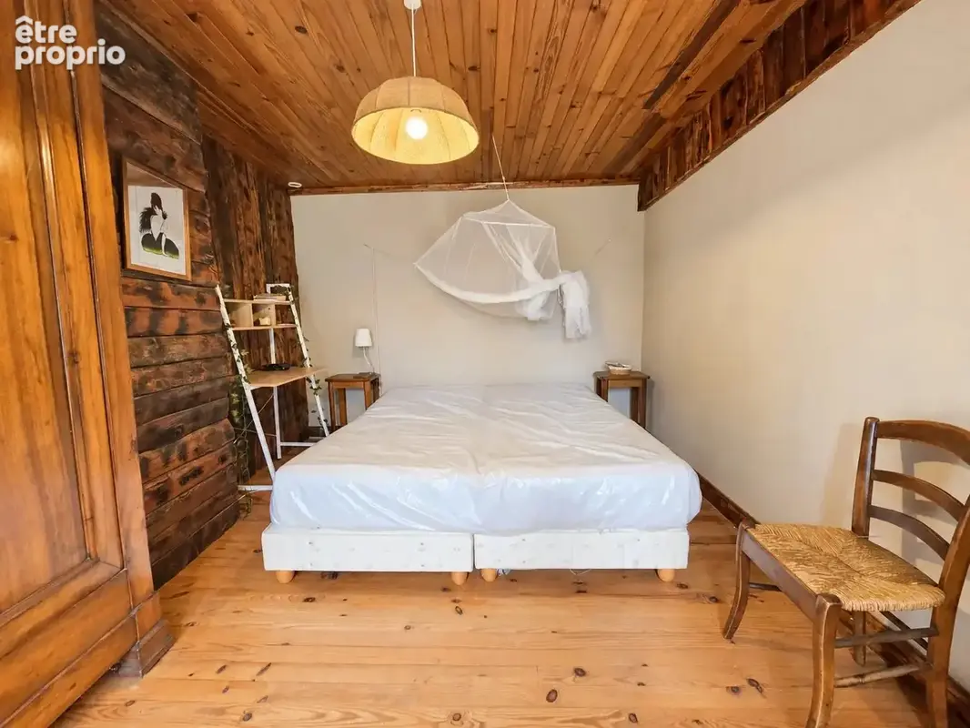 Saint-lattier – maison en pierre 110 m² – 275 m² de dépendances – terrain 1940 m² - photo 9
