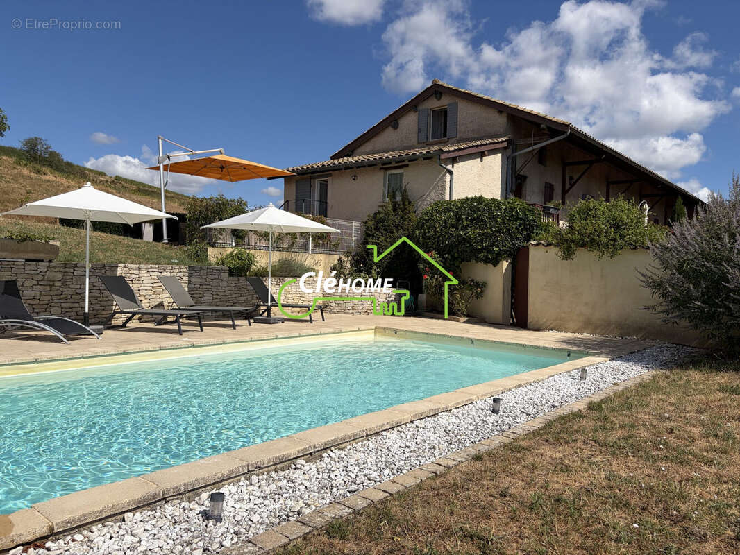 Maison 210 m² à Quincie-En-Beaujolais  - photo 5