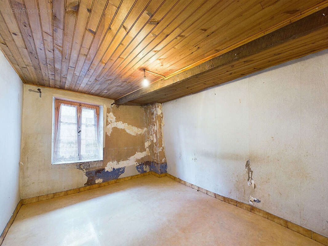 Maison à TOURNON-SUR-RHONE