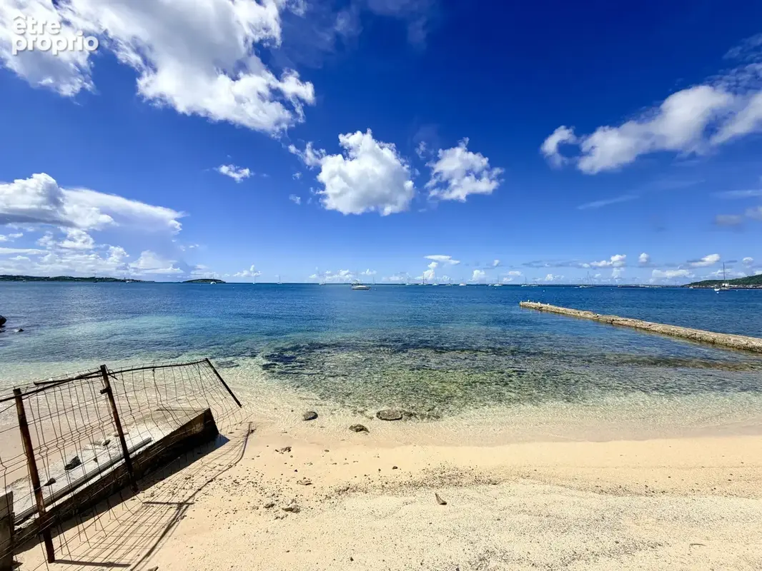 Photo Appartement à Saint-Martin au prix de 162 000€