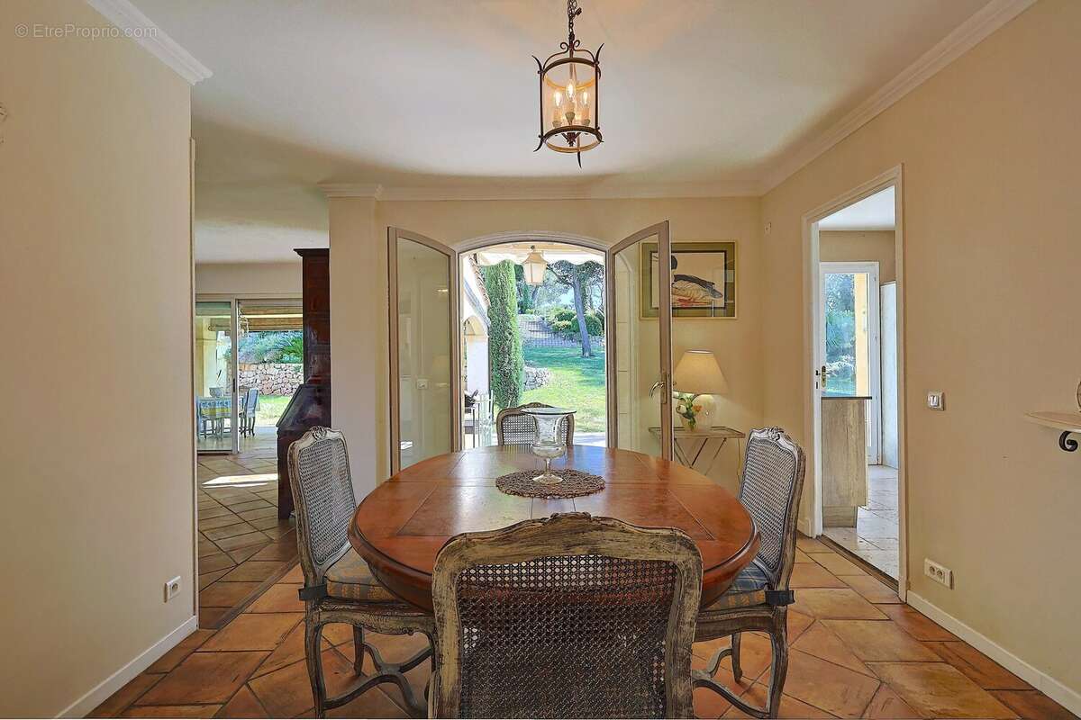 Maison à BIOT