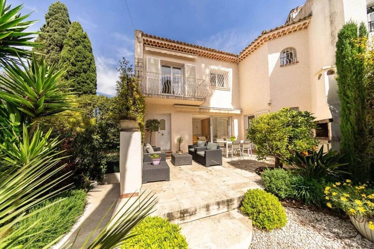 Maison à CANNES