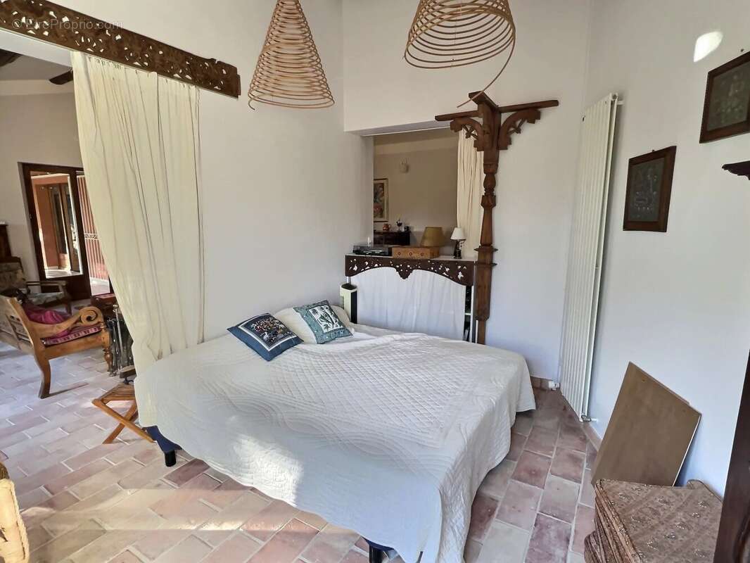 Maison à ROUSSILLON